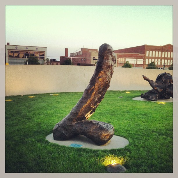 Dear Des Moines sculpture garden: whaaaaaa?